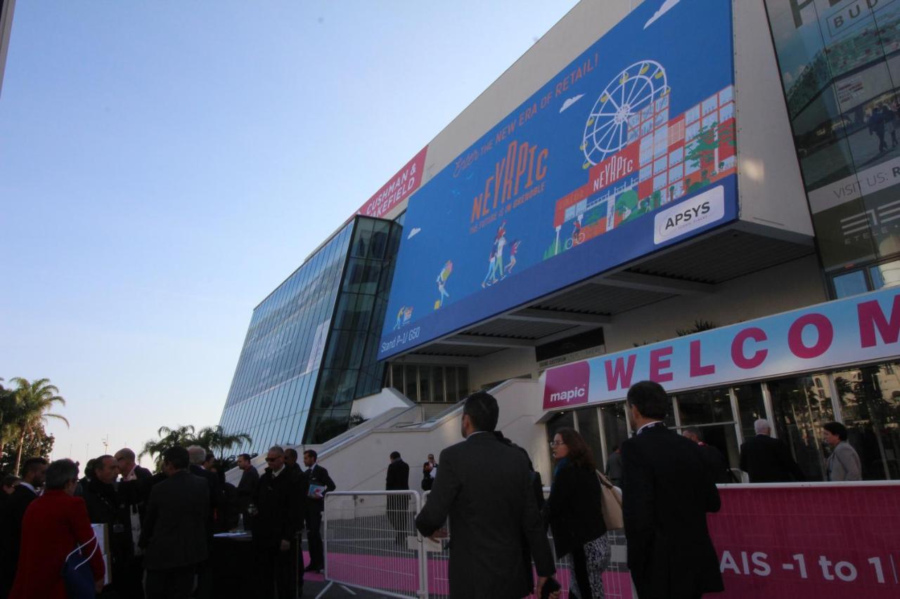 Cannes Conseil Immo - Appartement moderne à 250 m du Palais des festivals et des Plages Esterno foto