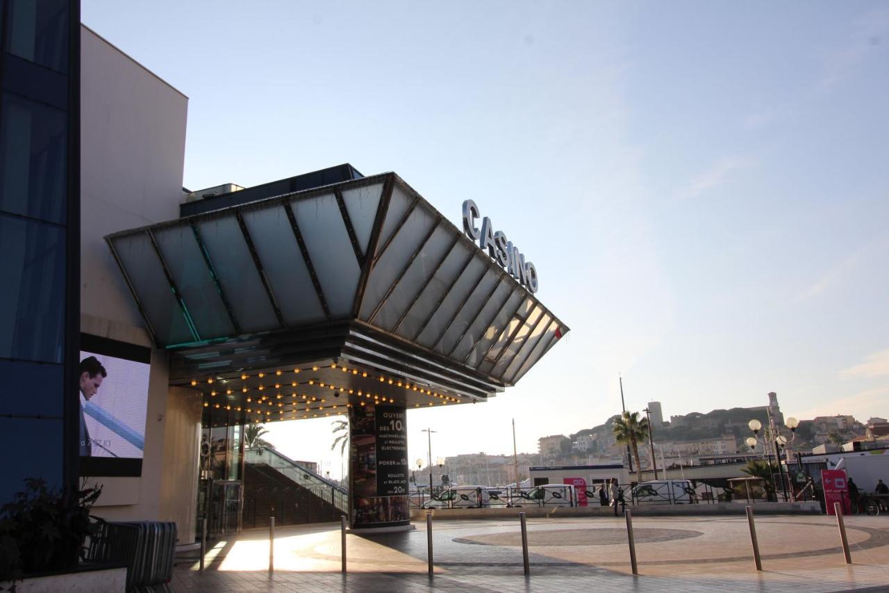 Cannes Conseil Immo - Appartement moderne à 250 m du Palais des festivals et des Plages Esterno foto